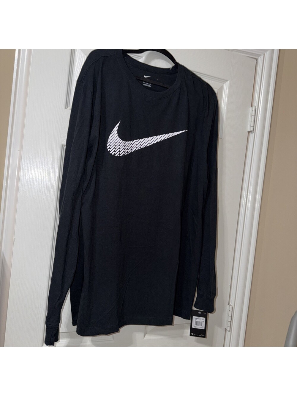 NEW NIKE SPORTSWEAR "Power UP Swoosh LS Tee" MEN'S BLACK T-SHIRT 2XL FD6656-010